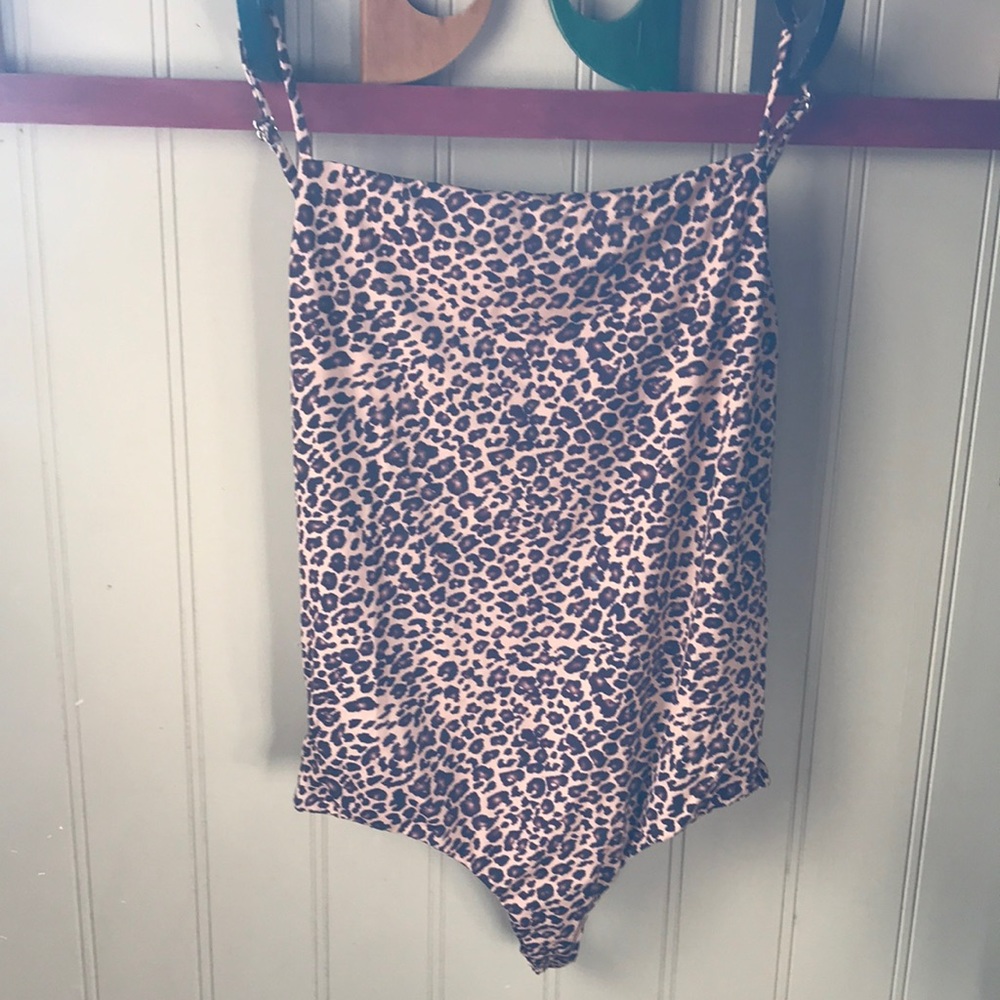 NWT Luxe Mai Mod Bodysuit M